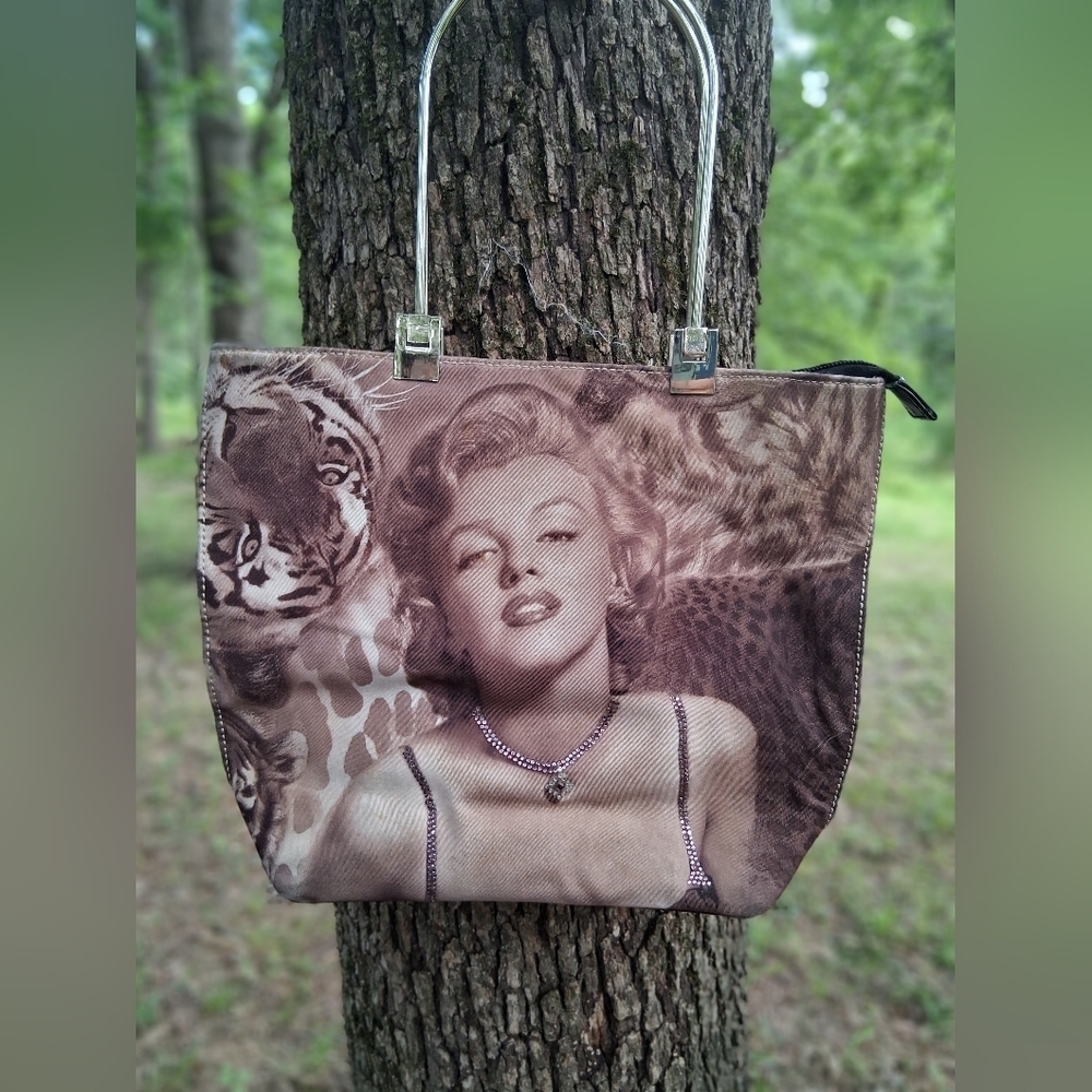 Stylish Brown Marilyn Bag